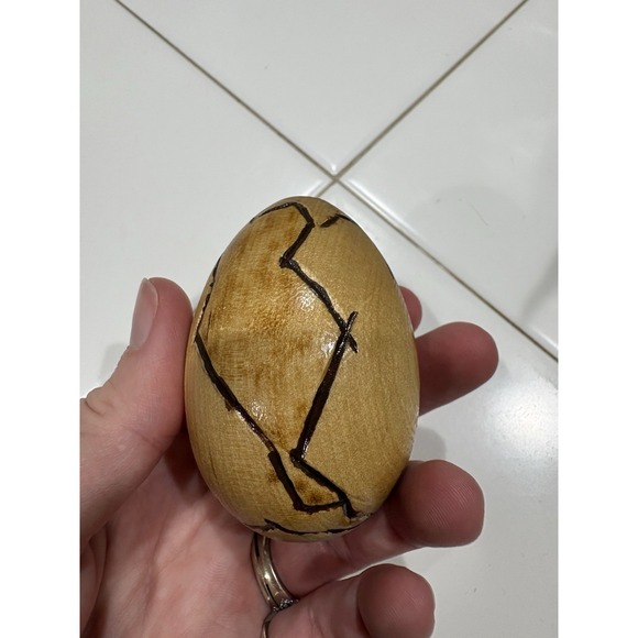 Vintage Hand Carved Wooden Egg Decor  3" Rustic Collectible - Picture 3 of 7